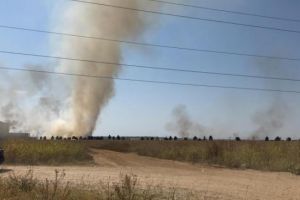 Apel ISU Prahova: incendiile de vegetaţie uscată se pot propaga la gospodăriile populaţiei, punând în pericol viaţa şi bunurile cetăţenilor! Luni, 4 hectare au ars