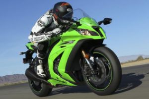 Motociclist grav ranit, la Borsa
