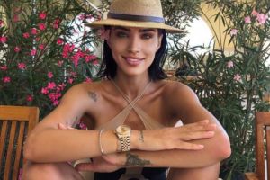 Adelina Pestriţu dă lovitura în afaceri! Îşi deschide magazin de fiţe cu ceasuri de lux şi diamante!