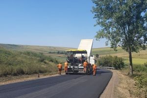 Lucrările la drumul strategic de 106 km, scoase pentru a treia oară la licitaţie