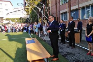 Ministrul Muncii, despre fatul că mai există şcoli în judeţ cu toalete în curte: Părerea nu poate să fie decât una proastă