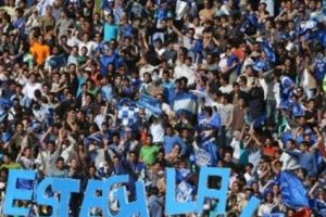 O iraniană şi-a dat foc din cauză că risca să fie pedepsită după ce a încercat să intre pe un stadion