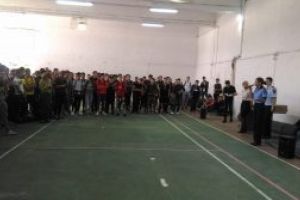 10 pentru siguranta – Fa-ti prieteni in lumea reala!