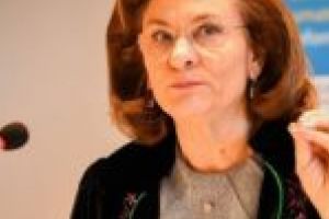 Maria Grapini nu se lasă şi presează în continuare Comisia Europeană în privinţa dublei calităţi a produselor alimentare! Ce răspuns i-a dat Vera Jourova?