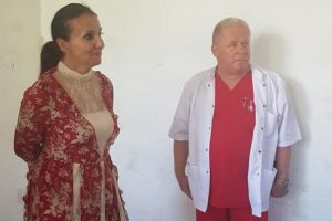 Ministrul Sănătăţii, despre rochia de ”2.000 de euro”: E de prin Satu Mare