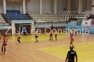 Imagini de la eveniment: Handbalistele de la CSU Neptun Constanta, victorie zdrobitoare cu ACS Spartac UNEFS Bucuresti (galerie foto)