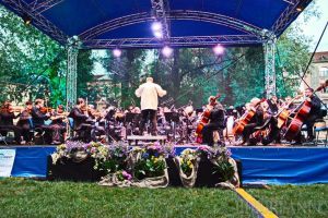 Invitaţi de renume în noua stagiune a Filarmonicii. Ce solişti şi dirijori români şi străini vor urca pe scena din Oradea