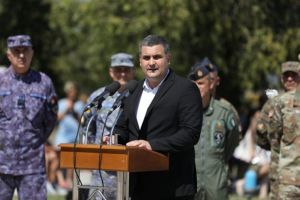 Ministrul Apararii Nationale, Gabriel Les, intalnire cu omologul din Republica Macedonia de Nord