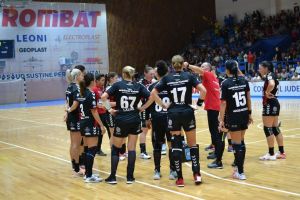 Fără victorie acasă: Gloria, învinsă de liderul Corona Braşov