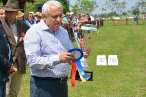 Micul Ceauşescu: Fermieri, funcţionari, elevi şi profesori din Bihor, convocaţi la un miting pentru ministrul Daea