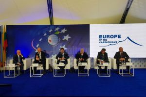 Universitatea din Suceava, reprezentată la Forumul Economic din Krynica, Polonia