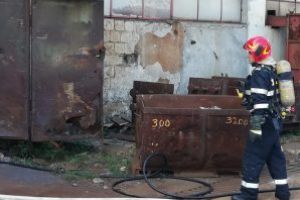 Incendiu la un bazin de retentie din Satu Nou de Sus