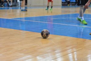 Handbaliştii de la CSM Oradea debutează în noul campionat, duminică, la sala de sport a Universităţii