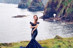 O tânără a lansat un PROIECT INEDIT. INTERNĂUȚII îi CONTESTĂ ORIGINALITATEA. Galerie FOTO