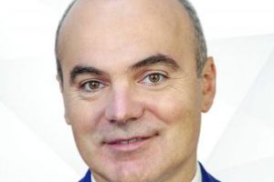 Scandal imens in Europa! Rares Bogdan declanseaza jihadul: Sunt niste nenorociti