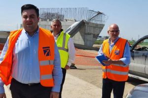 Ministrul Cuc – plângere penală împotriva constructorilor lotului 3 al Autostrăzii Lugoj-Deva. Replica directorului de Construcţii Internaţionale