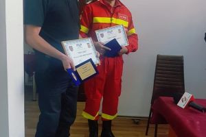 Titlu de excelenţă PRO URBE pentru un pompier şi un paramedic SMURD din Braşov