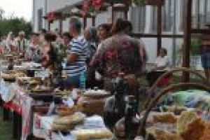 Bucate tradiţionale şi ateliere de gătit ca-n vremea bunicilor de la sate,  la Ziua comunei Afumaţi