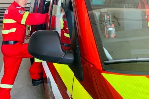 Salvator şi în timpul liber: Un pompier bihorean aflat în concediu a intervenit voluntar la un accident rutier