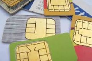 OUG care impune achiziţionarea de cartele prepay cu buletinul, atacată la CCR. Motivele invocate de Avocatul Poporului