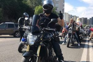Târgu-Mureş: Paradă moto pentru legalizarea „lane splitting-ului” în România
