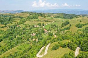Investiţie de 10.000 de lei pentru finalizarea casei tradiţionale din Brădeşti