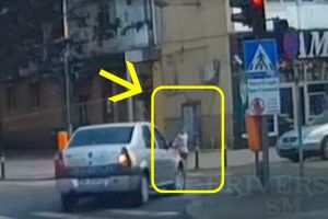 VIDEO. Copil la un pas să fie lovit de o maşină pe trecerea de pietoni