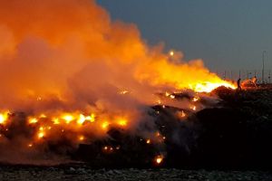 Muncă la foc continuu la propriu pentru pompierii botoşăneni. Incendiul de la Stăuceni a fost stins duminică seară