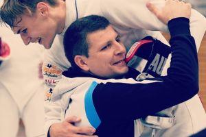 Înapoi acasă, cu arme cu tot, după 24 de ani!