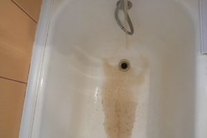 În municipiu se face „treabă”: Arădeni lăsaţi o lună FĂRĂ APĂ CALDĂ