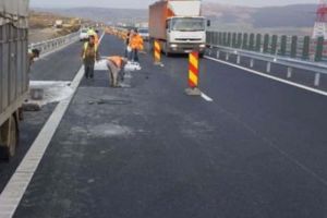 INFOTRAFIC: Restricţii de circulaţie pe Autostrada A1 Sibiu-Deva, pentru efectuarea de lucrări la carosabil