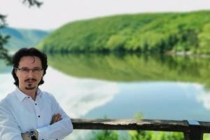 Educaţie juridică pentru tineri cu judecătorul Cristi Danileţ