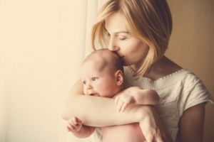 Concedii şi indemnizaţii la care au dreptul părinţii în 2019