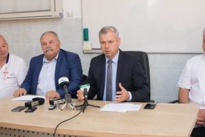 Aparatură de ultimă generaţie pentru intervenţii chirurgicale la Clinica de Ortopedie a Spitalului Clinic Judeţean Mureş