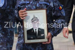 Contraamiralul Marcel Dragu, condus azi pe ultimul drum. Este inmormantat in Cimitirul Militar din Constanta 