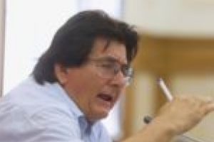 Nicolae Robu a cedat nervos la conferinţa de presă: „Mai daţi-o dracului de treabă!”