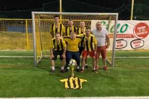 Noul sezon de minifotbal a debutat cu competiţia pentru Supercupa Bihorului