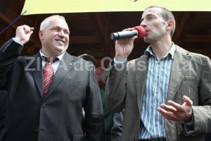 Nicusor Constantinescu, pe de o parte, Radu Mazare, pe de alta parte. Dosarul Retrocedarilor, din nou in atentia Inaltei Curti    