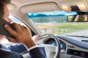 ALEGE VIAȚA!  FĂRĂ MOBIL CÂND CONDUCEȚI!