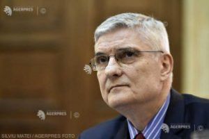 Preşedintele Consiliului Fiscal recomandă amânarea unor noi creşteri de venituri şi renunţarea la alte reduceri de taxe