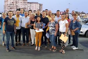 Motivele pentru care românii semnează în număr mare pentru candidatura lui Iohannis