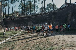 Sâmbătă va avea loc Maratonul Cetăţii Suceava, ediţia a III-a, organizat de Salvaţi ...