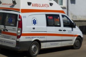 Un bărbat de 60 de ani a căzut de pe bicicletă şi a murit
