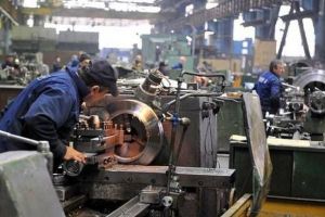 VIDEO- Peste 65 de mii de salariaţi din Braşov lucrează în industrie