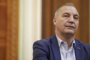 Începe judecata lui Mircea Drăghici