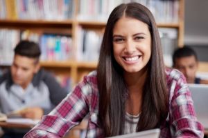 ÎNSCRIERI. Alegeri în Consiliul Elevilor din Satu Mare. Condiţiile de participare