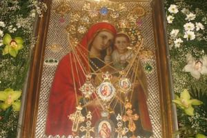 Procesiune religioasă cu Icoana Maicii Domnului „Plângătoare” de la Boian