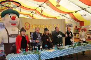 Patru zile de distracţie la Oktoberfest în Est de la Gura Humorului