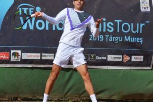 Mureşenii, eliminaţi în probele de simplu