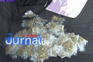 FOTO-VIDEO: Flagrant cu droguri! Trei bărbaţi au fost arestaţi preventiv pentru trafic de droguri